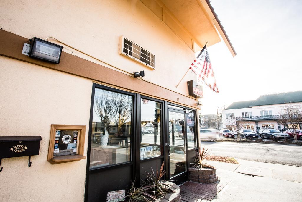 Budget Inn Of America Medford Exteriör bild