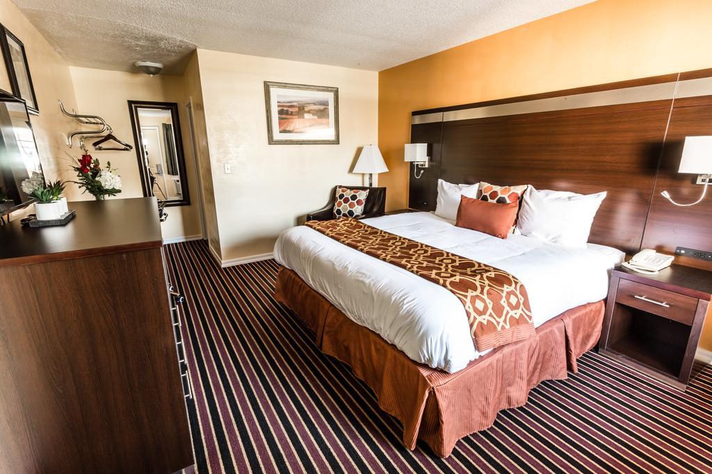 Budget Inn Of America Medford Exteriör bild